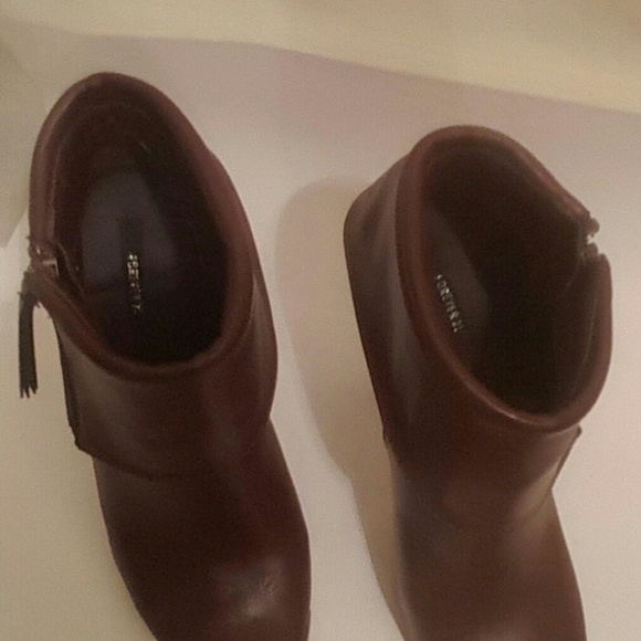 Forever21 Luxe Stiletto Booties 6 - Picture 3 of 7